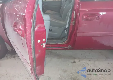 2006 Chrysler Town & Country Lx из США, поврежденный, VIN 1A4GP44R96B752748